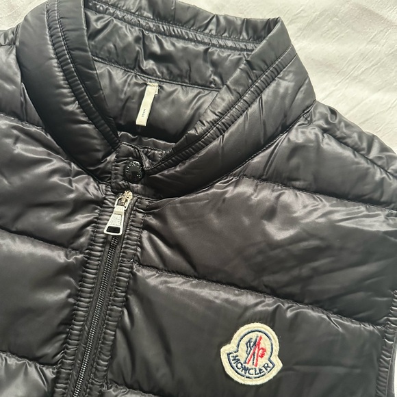 Black Moncler Packable Down Puffer Vest - Picture 6 of 7